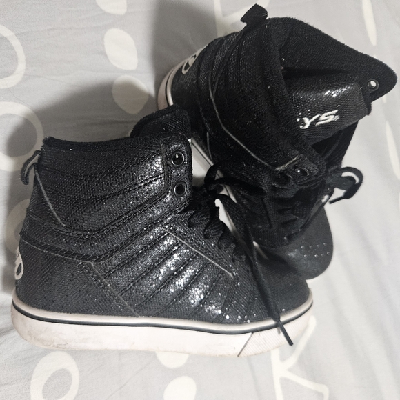 Heelys Sz 1 EUC - Picture 5 of 5